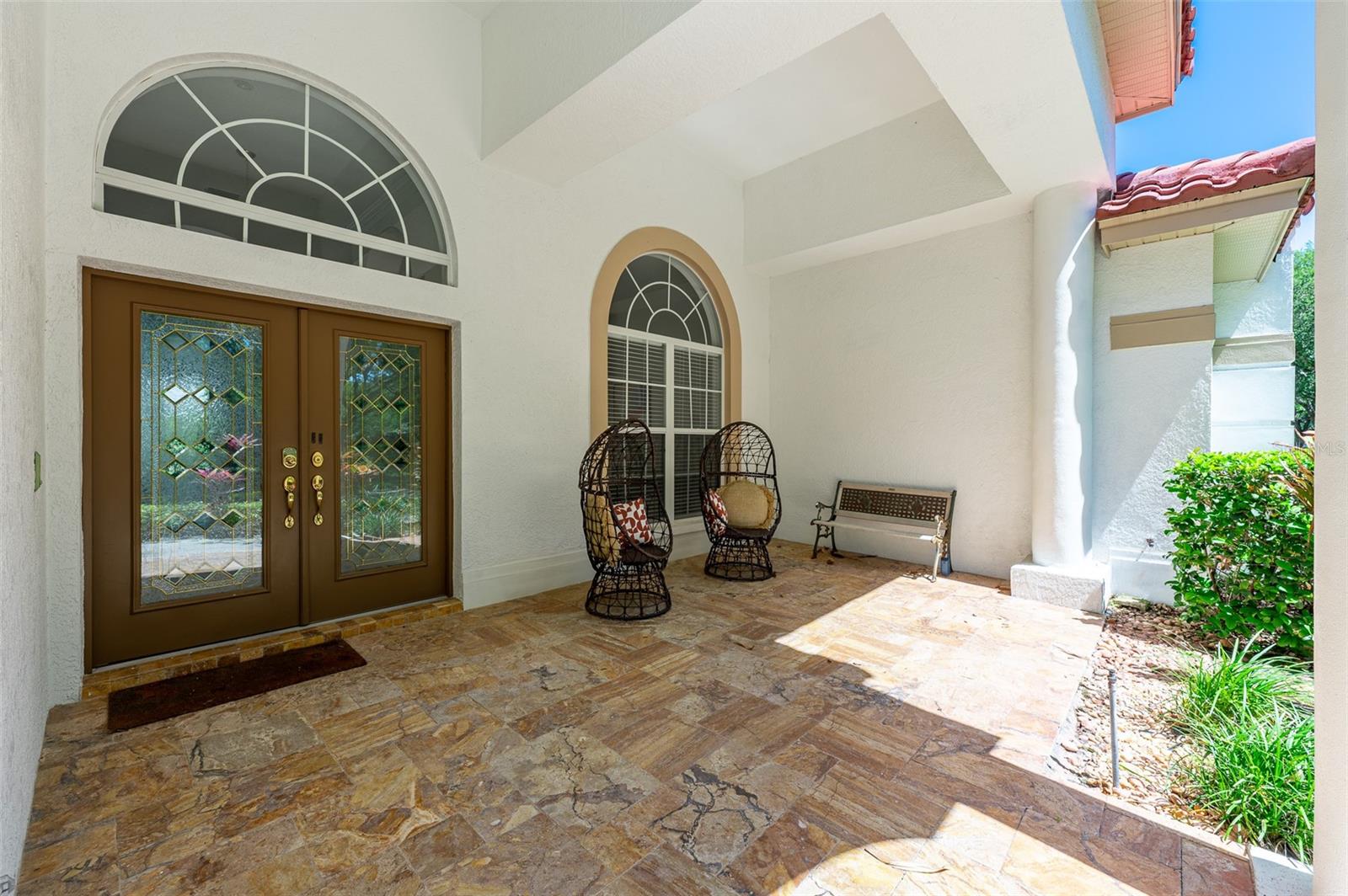 Listing photo id 6 for 8957 Magnolia Chase Circle