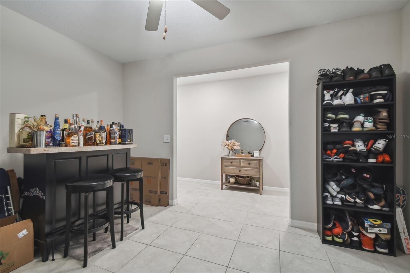 Listing photo id 8 for 6241 Spider Lily Way