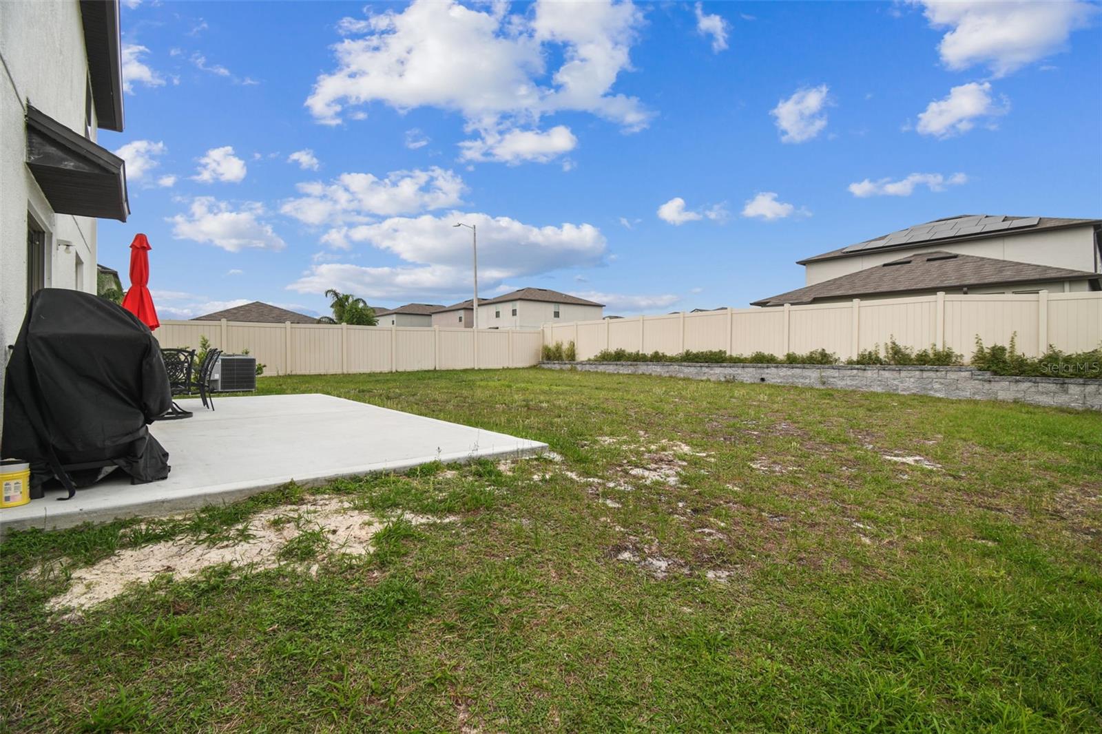 Listing photo id 54 for 6241 Spider Lily Way