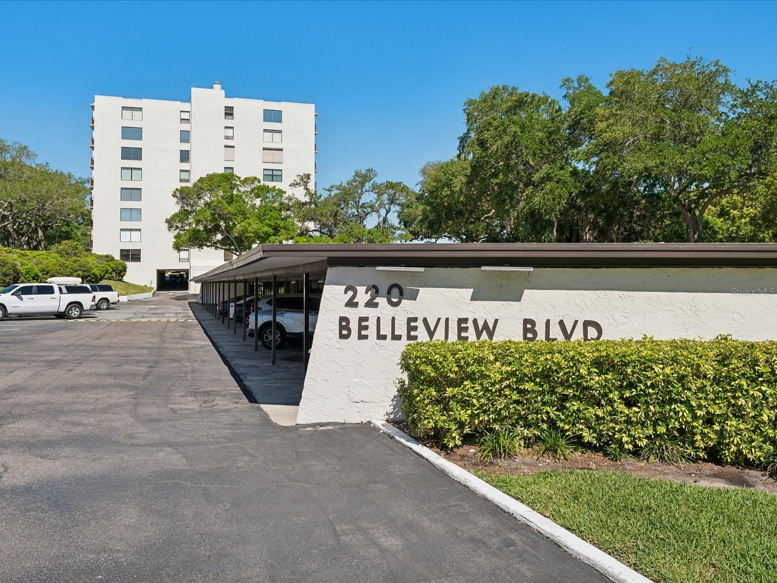 Listing photo id 42 for 220 Belleview Boulevard 209