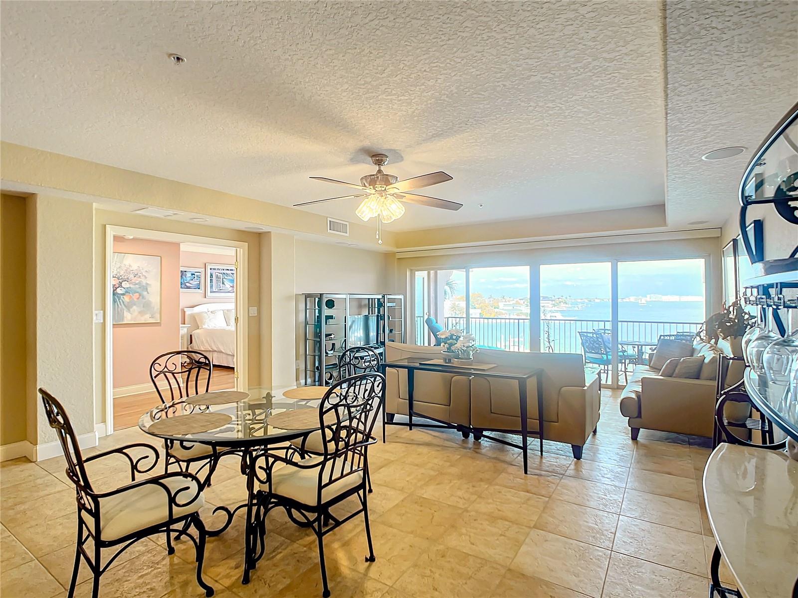 Image 21 of 73 For 5301 Gulf Boulevard B303