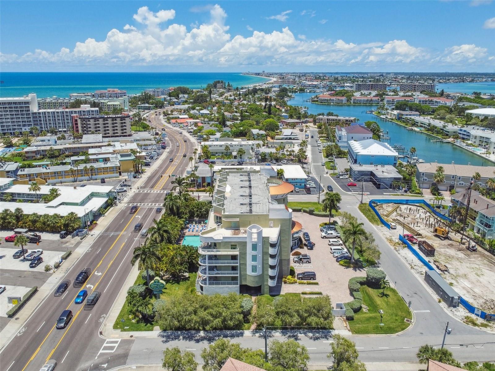 Image 2 of 68 For 11605 Gulf Boulevard 208