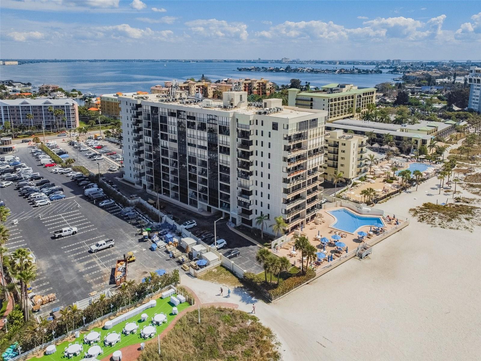 Image 58 of 68 For 11605 Gulf Boulevard 208
