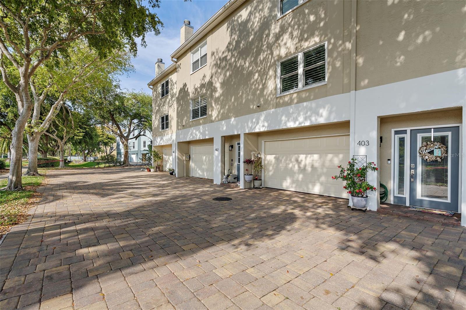 Image 30 of 42 For 1109 Pinellas Bayway S 403