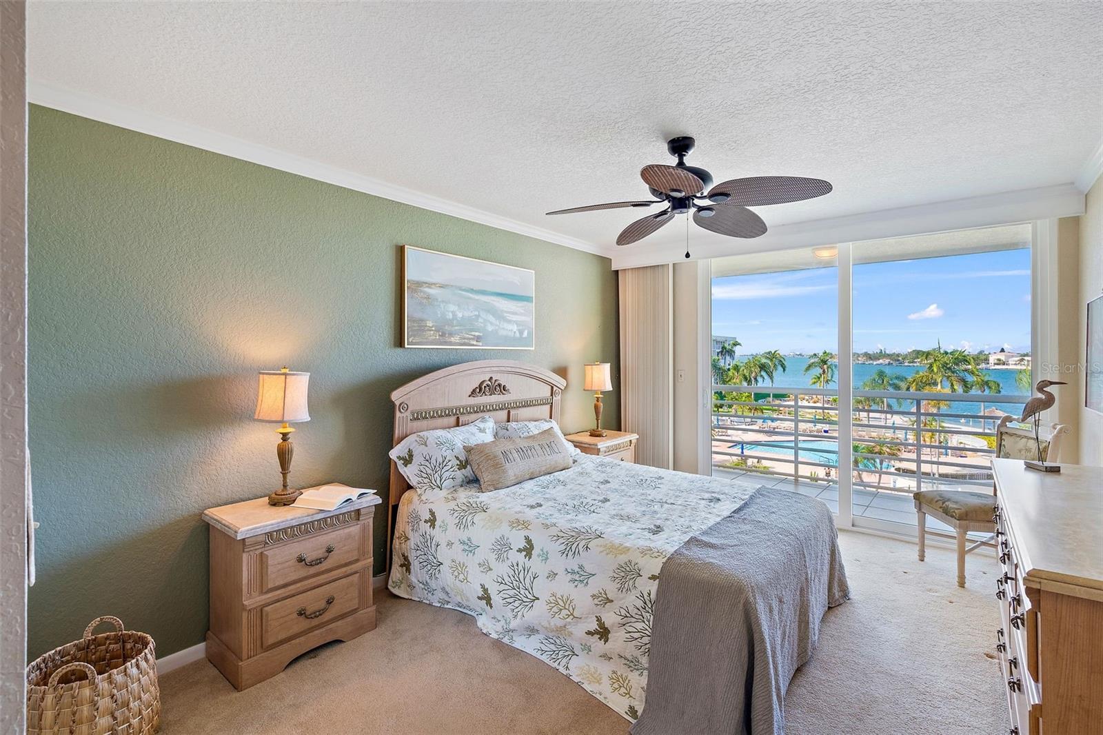 Image 15 of 25 For 6021 Bahia Del Mar Circle 439