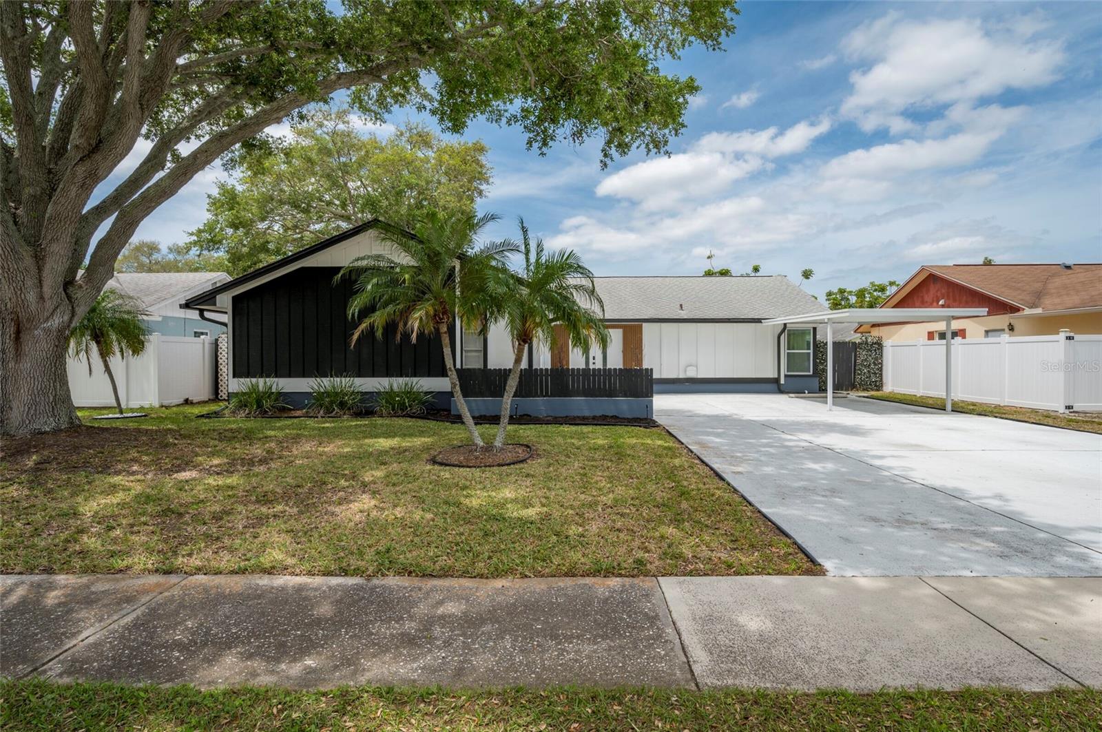 Details for 10064 82nd Street, SEMINOLE, FL 33777