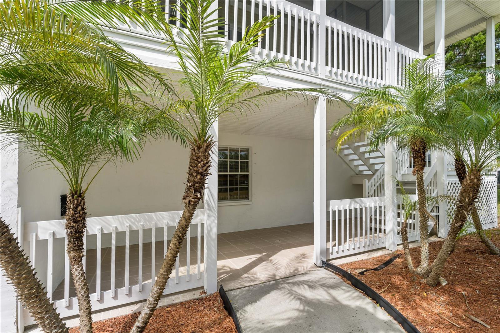 Image 4 of 69 For 16321 Gasparilla Drive