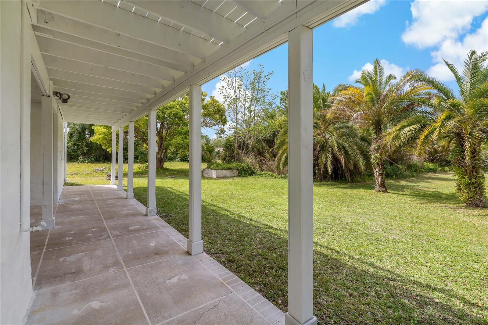 Image 9 of 69 For 16321 Gasparilla Drive