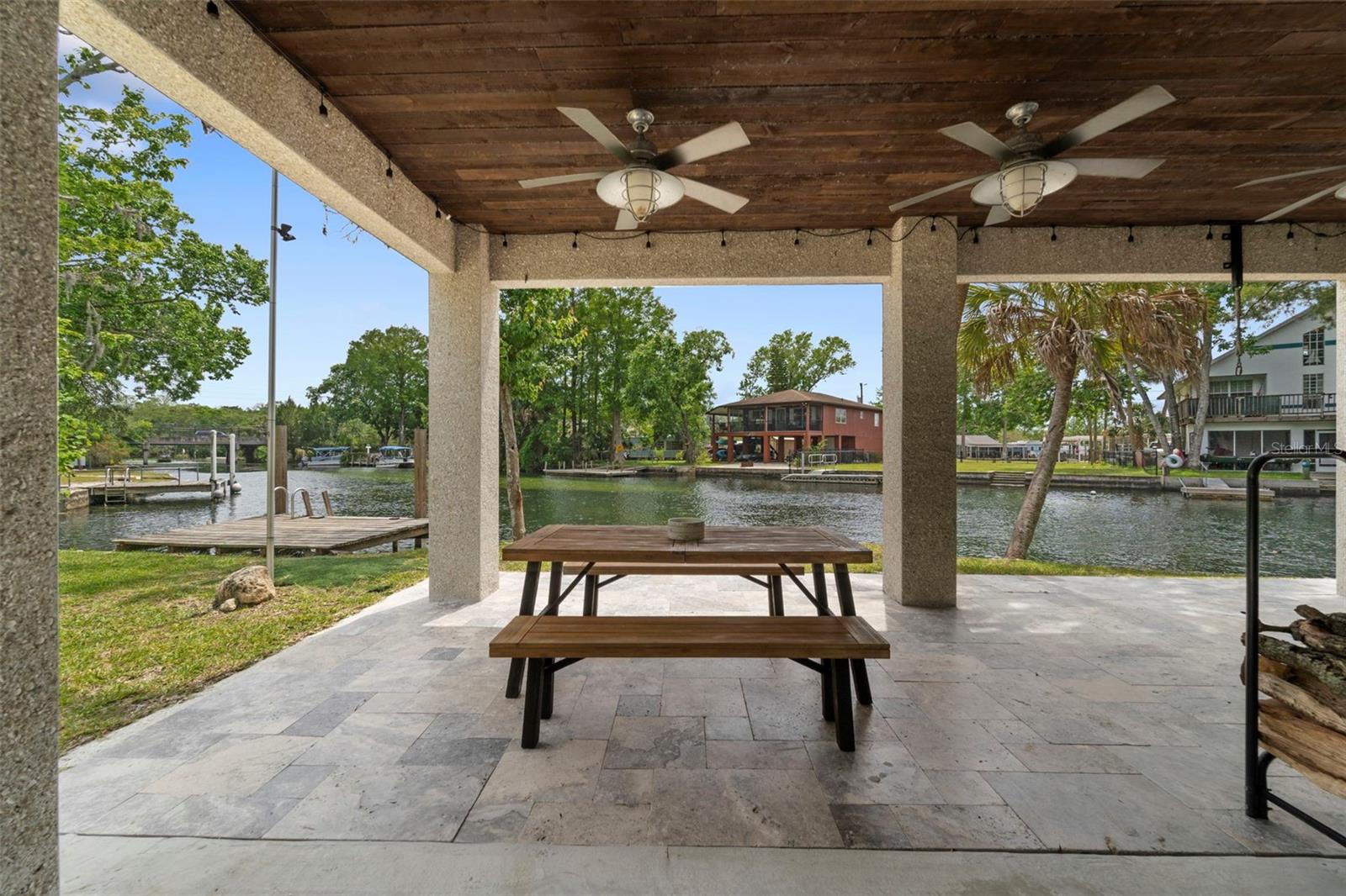 Listing photo id 47 for 7223 Tropical Drive