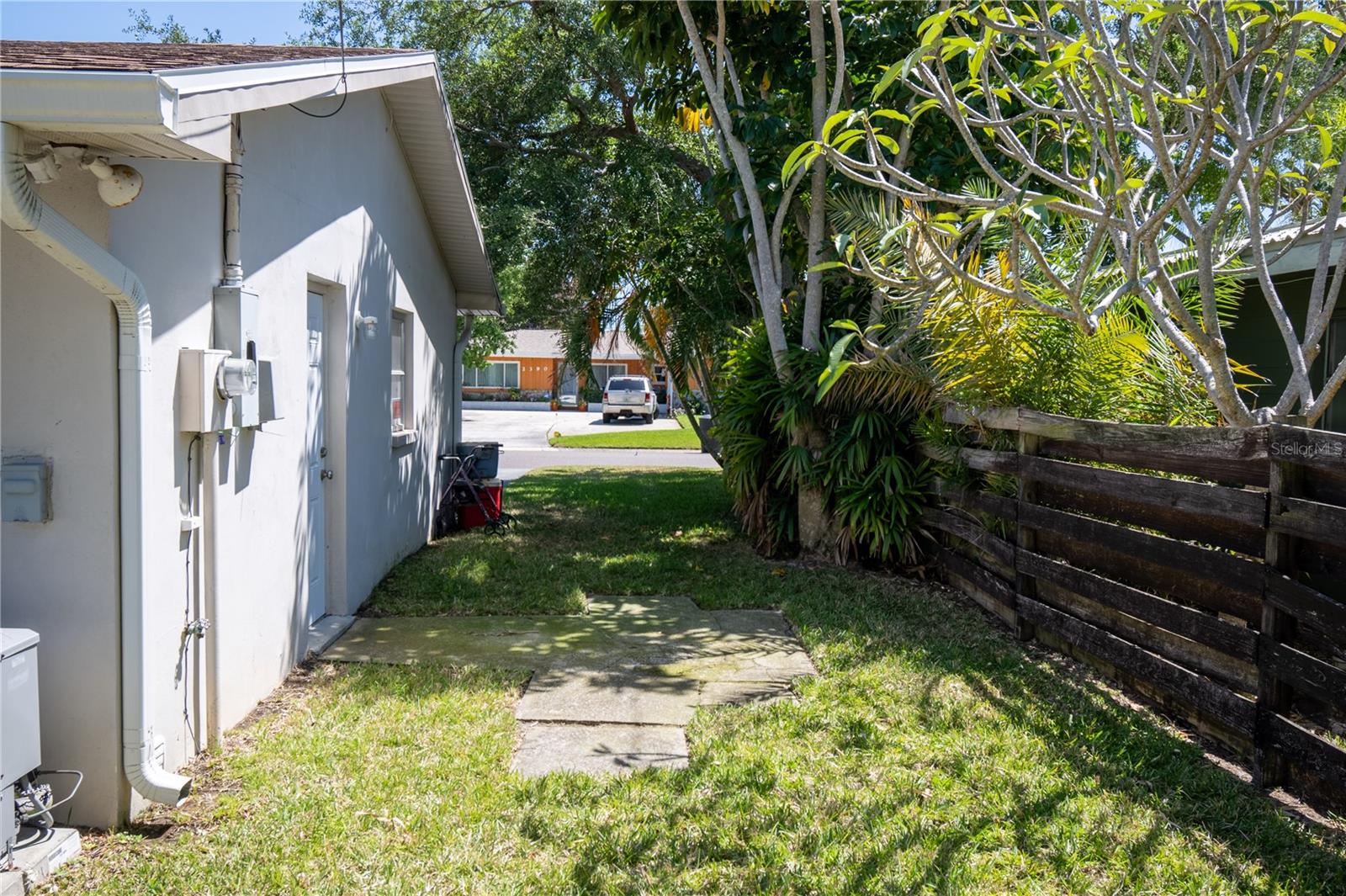 Image 9 of 83 For 2391 66th Terrace S