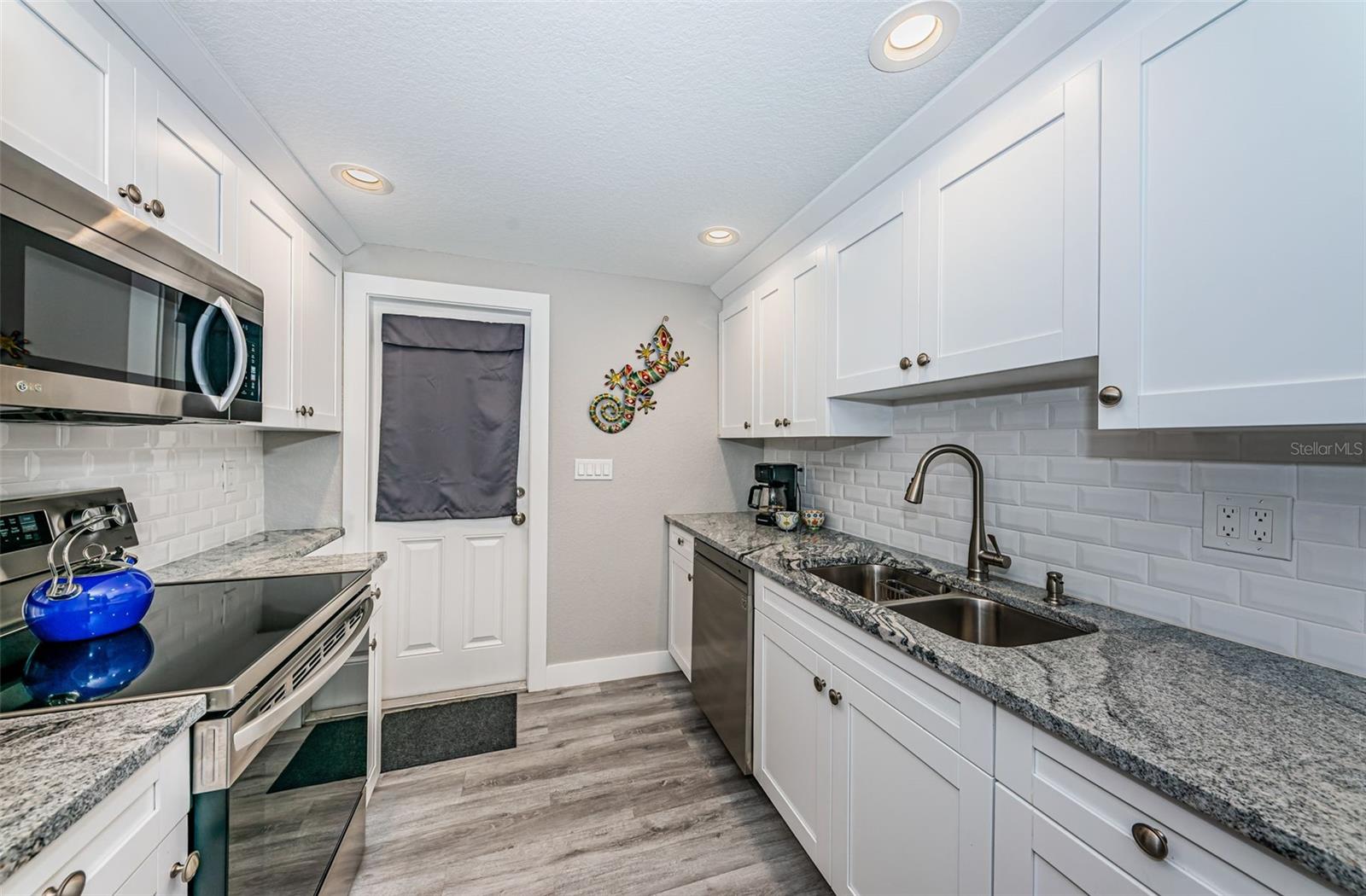 Image 12 of 66 For 2019 55th Street S