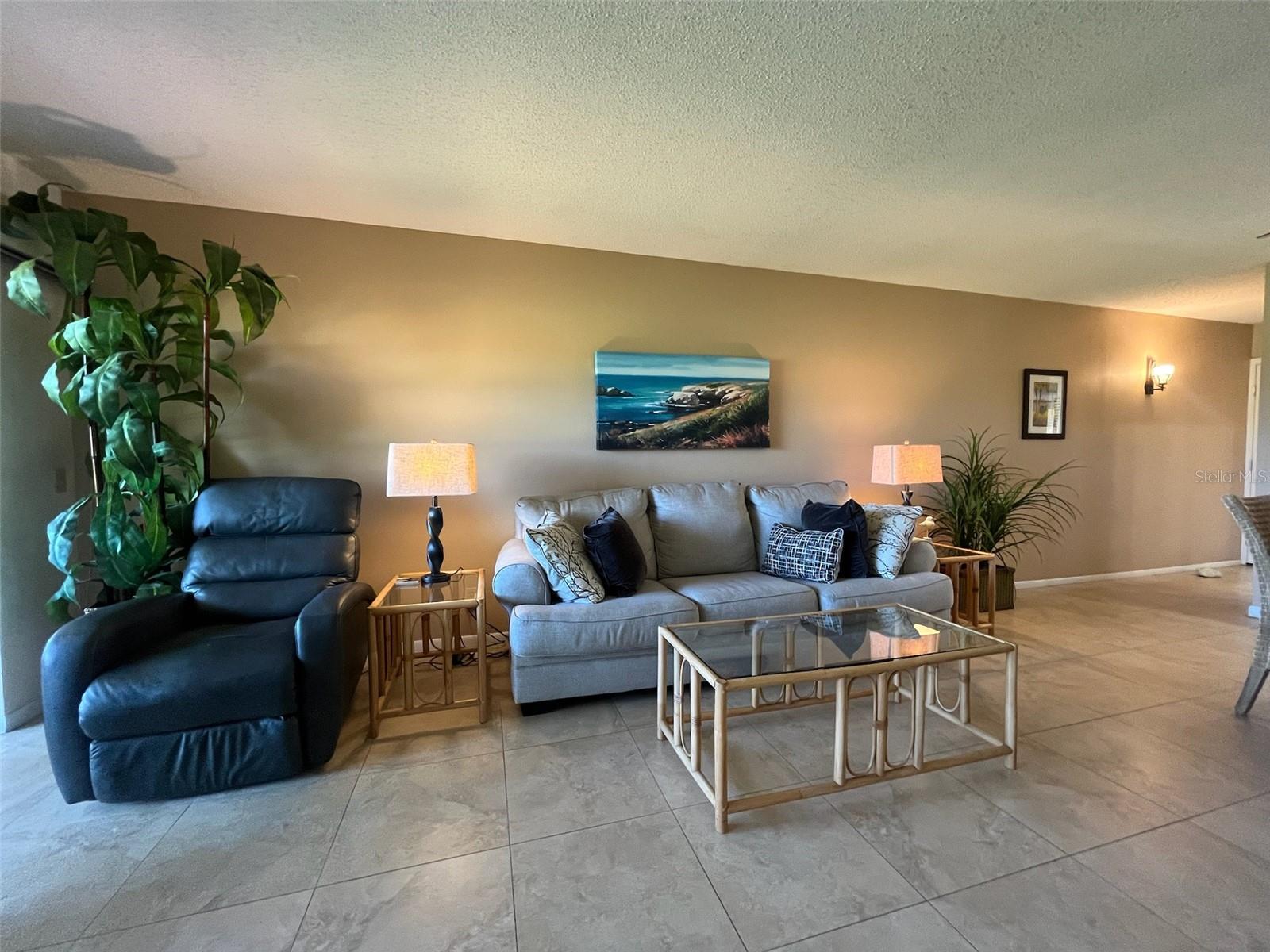 Image 10 of 23 For 6335 Palma Del Mar Boulevard S 122