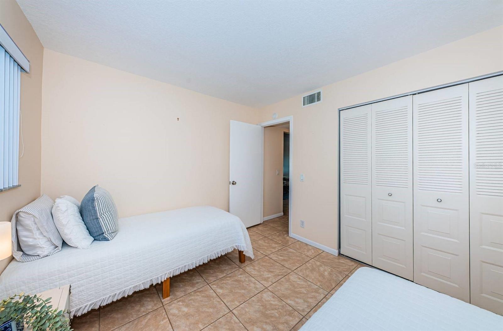 Image 16 of 20 For 6268 Palma Del Mar Boulevard S 102