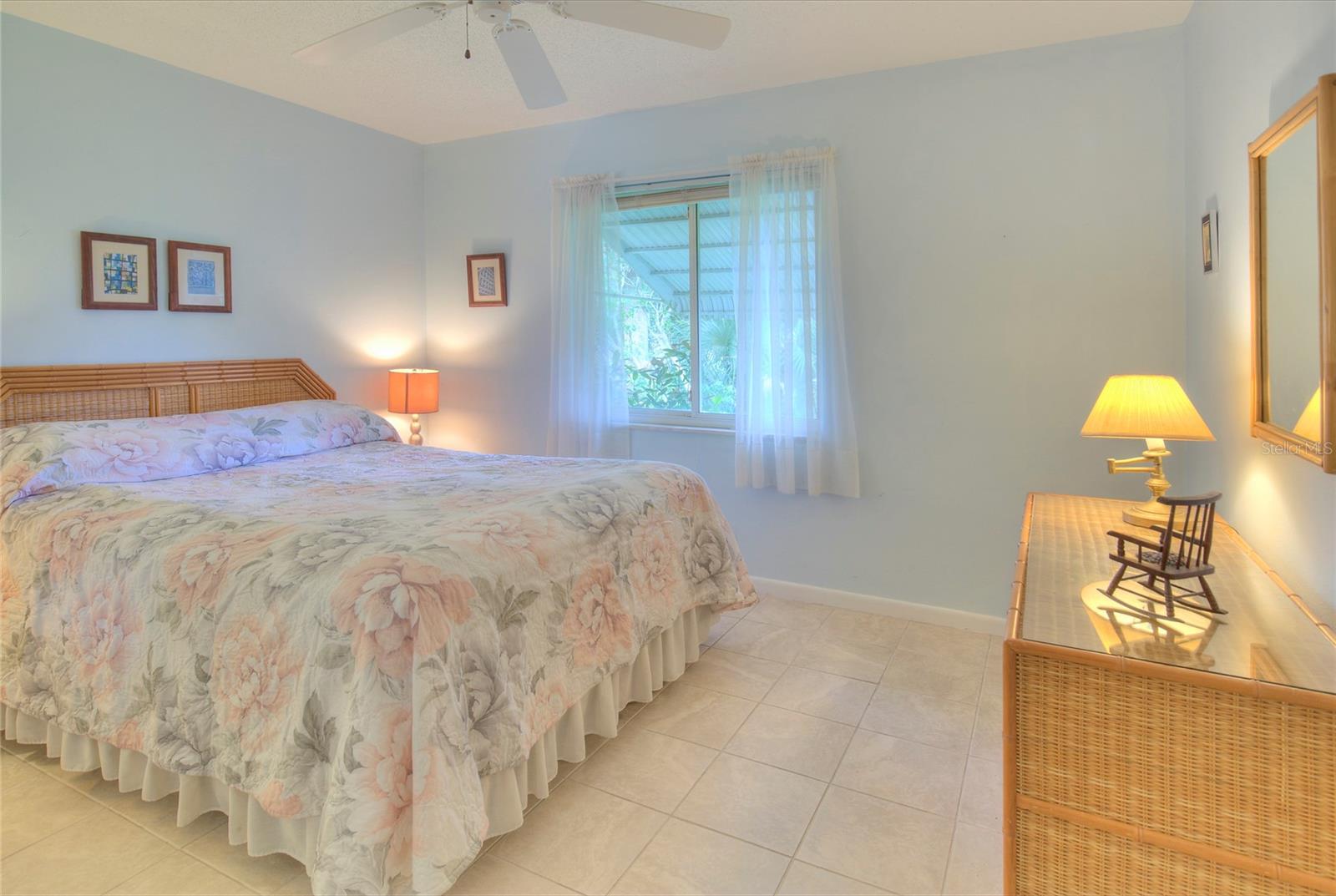 Listing photo id 14 for 5674 Bay Pines Lakes Boulevard