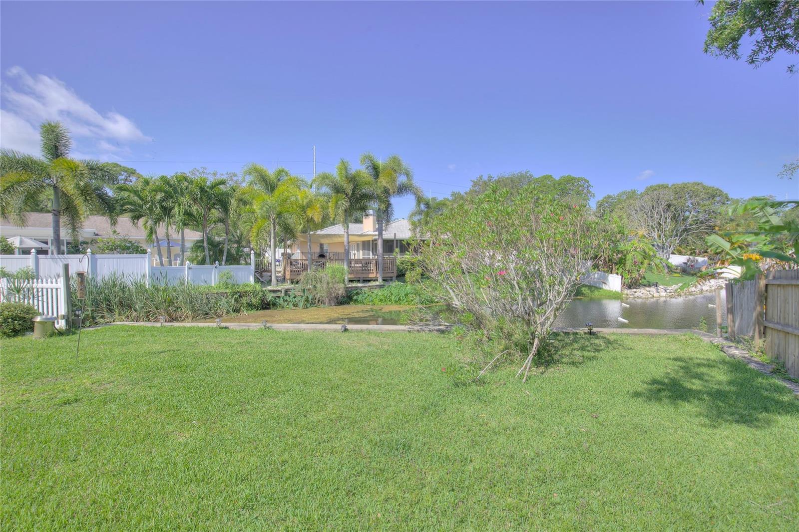 Listing photo id 35 for 5674 Bay Pines Lakes Boulevard