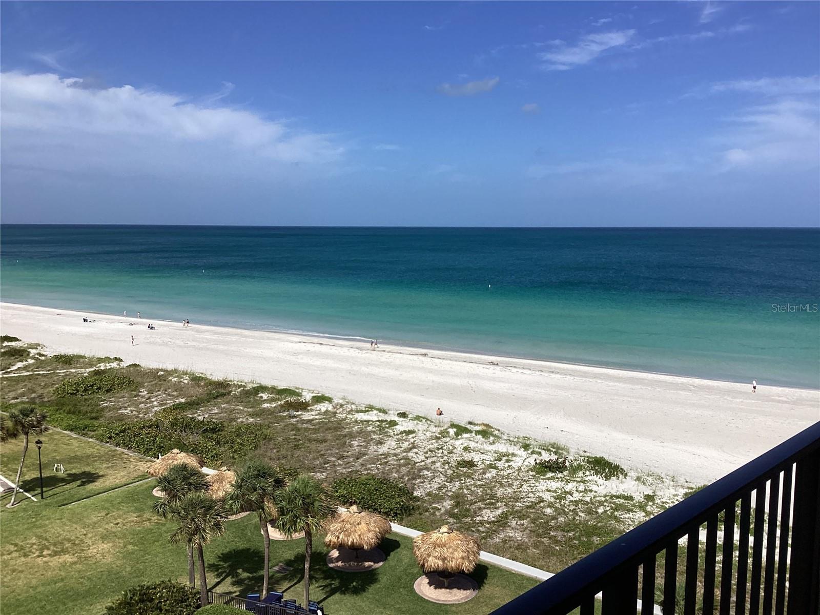 Image 11 of 31 For 1460 Gulf Boulevard 702