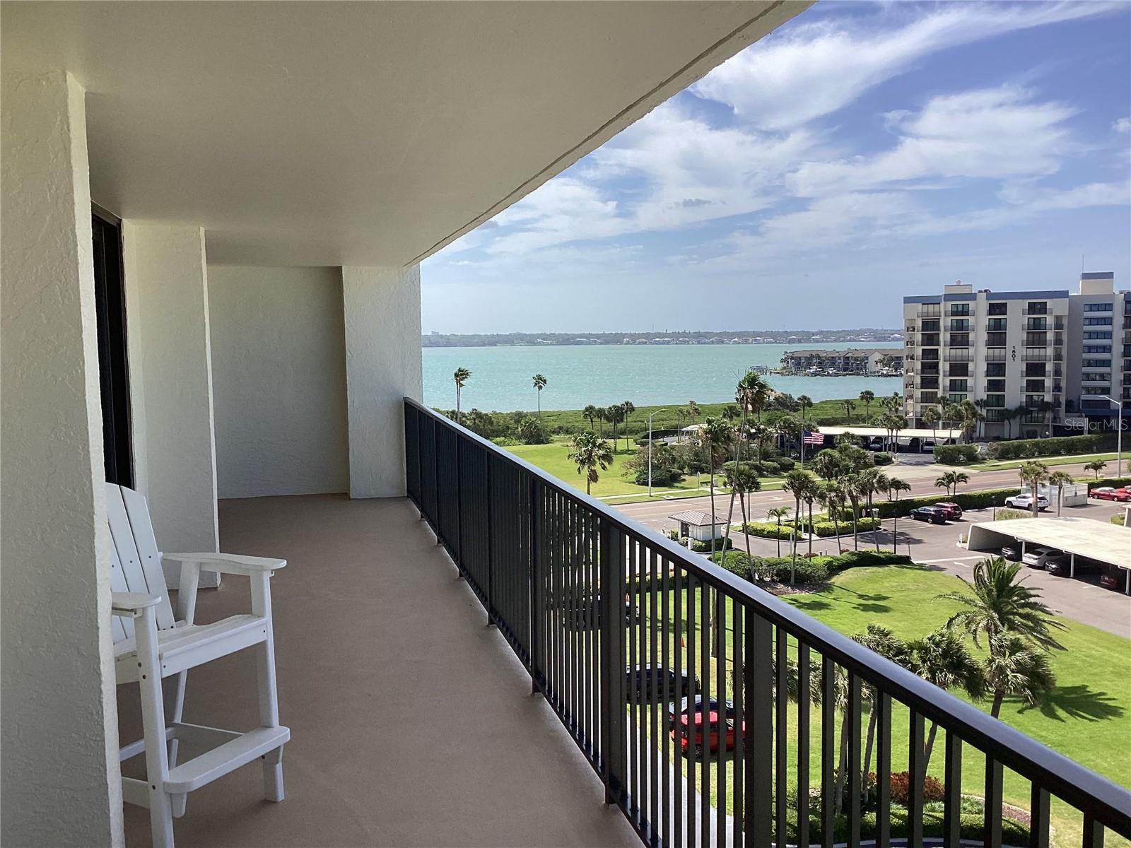 Image 12 of 31 For 1460 Gulf Boulevard 702