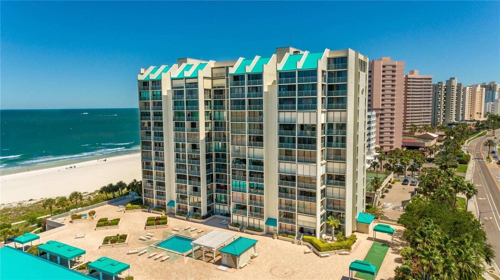 Image 2 of 63 For 1380 Gulf Boulevard 307