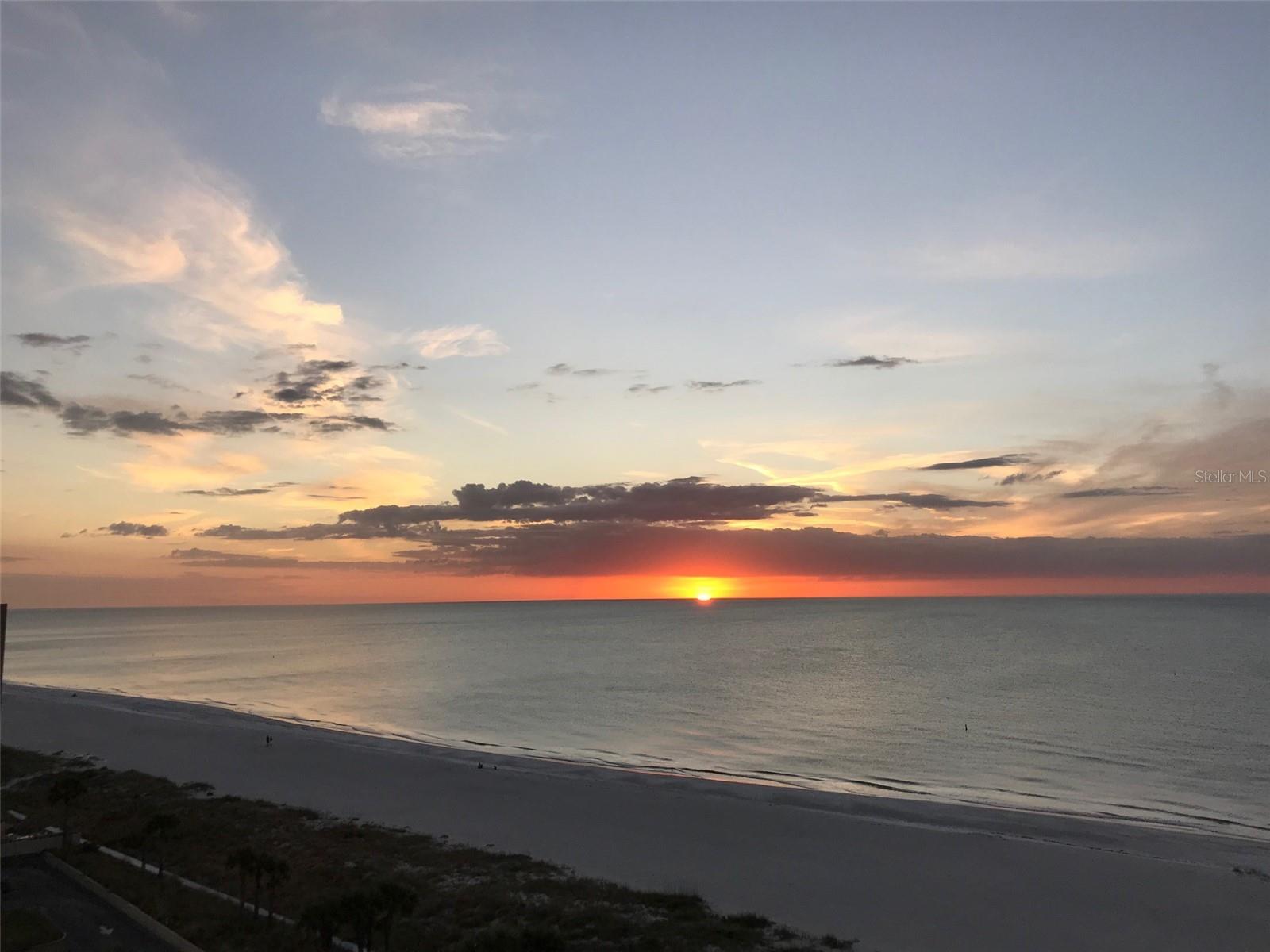 Image 70 of 74 For 1380 Gulf Boulevard 307