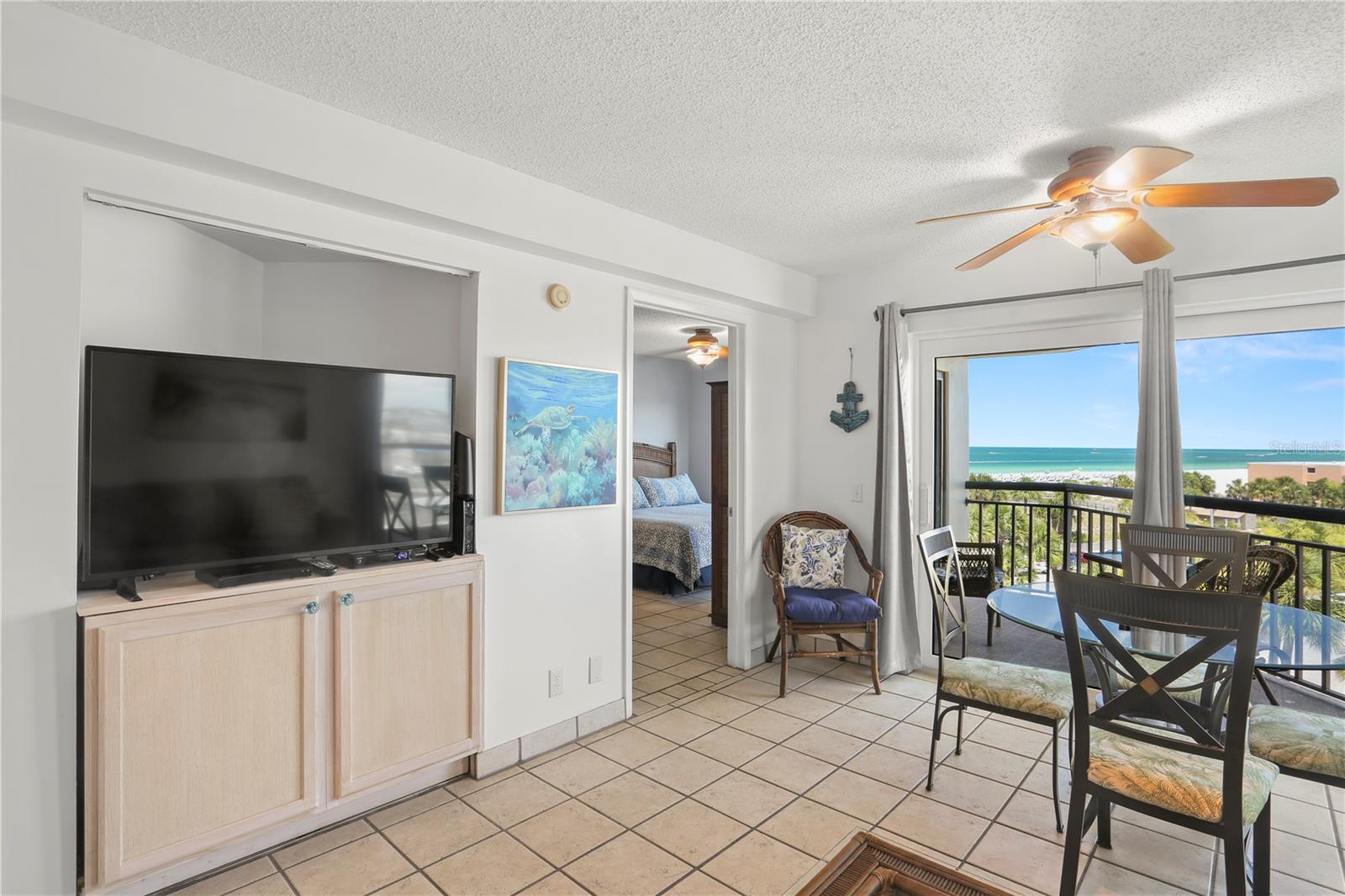 Image 7 of 25 For 4510 Gulf Boulevard 508