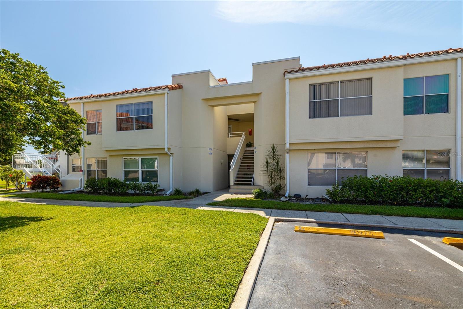 Image 3 of 40 For 6131 Bahia Del Mar Boulevard 236