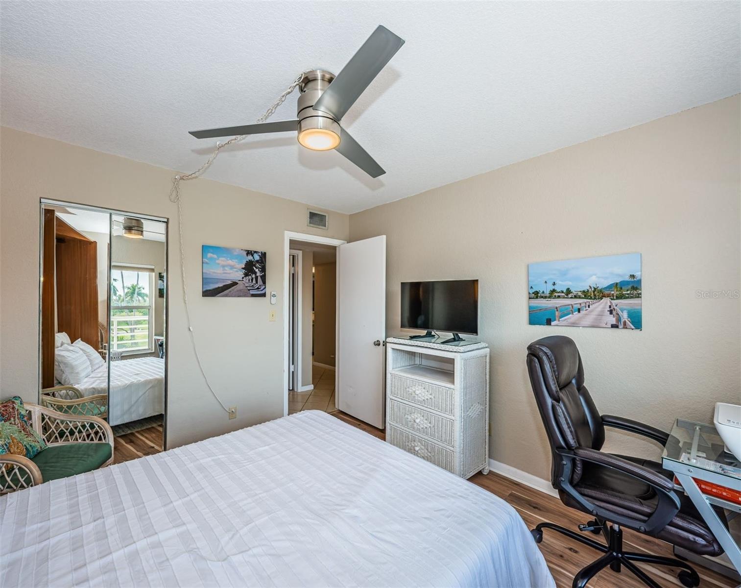 Image 34 of 39 For 5801 Bahia Del Mar Circle 311