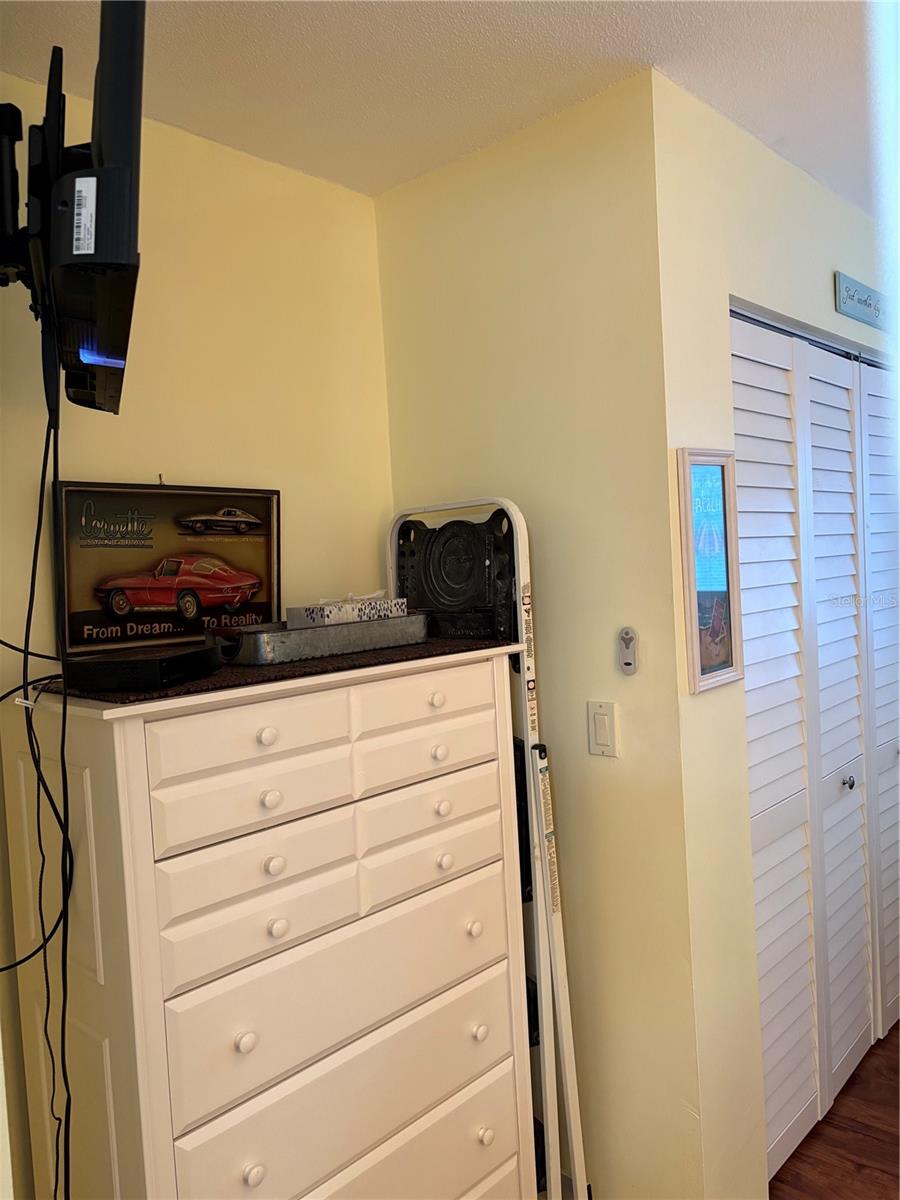 Image 34 of 41 For 14531 Walsingham Road 224