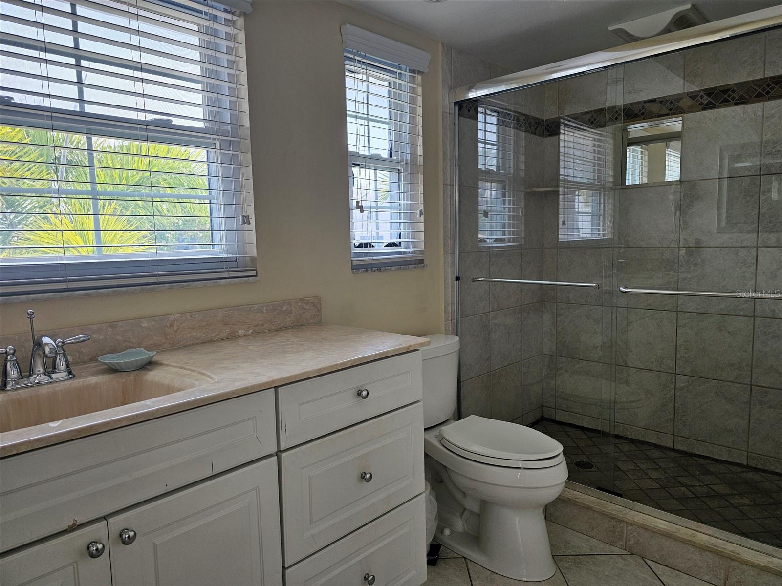 Image 14 of 29 For 131 Bay Drive