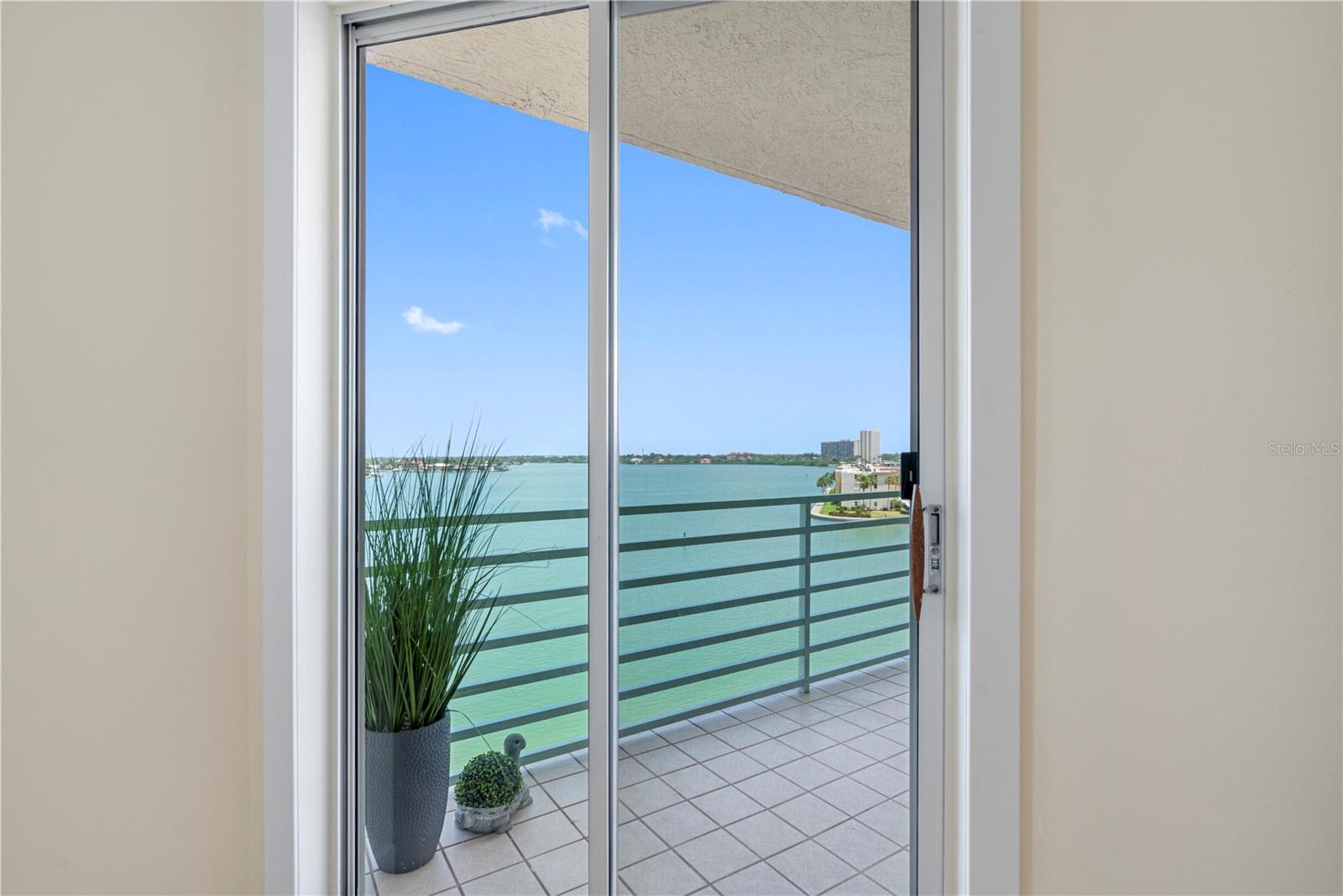 Image 33 of 85 For 7979 Sailboat Key Boulevard S 505