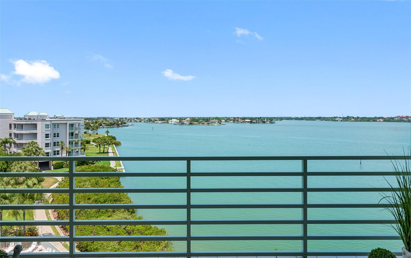 Image 8 of 85 For 7979 Sailboat Key Boulevard S 505