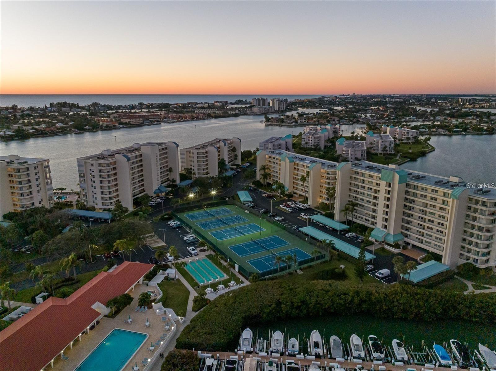 Image 80 of 85 For 7979 Sailboat Key Boulevard S 505