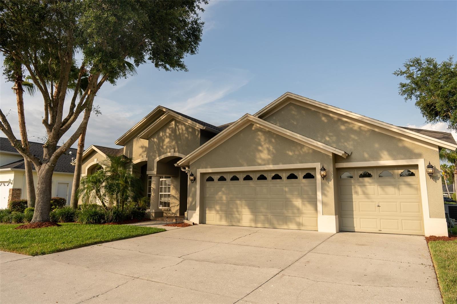 Details for 10130 Londonshire Lane, TAMPA, FL 33647