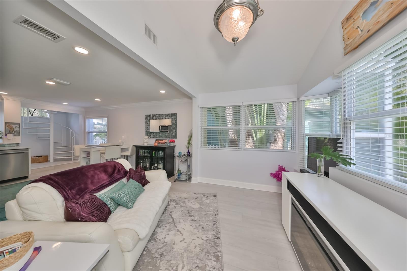Image 19 of 40 For 13004 Boca Ciega Avenue
