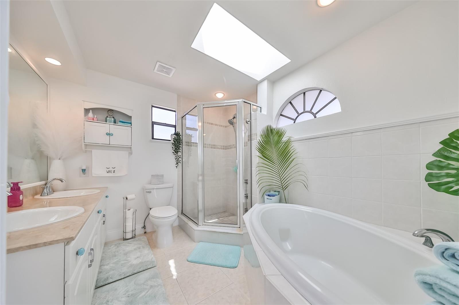 Image 29 of 40 For 13004 Boca Ciega Avenue
