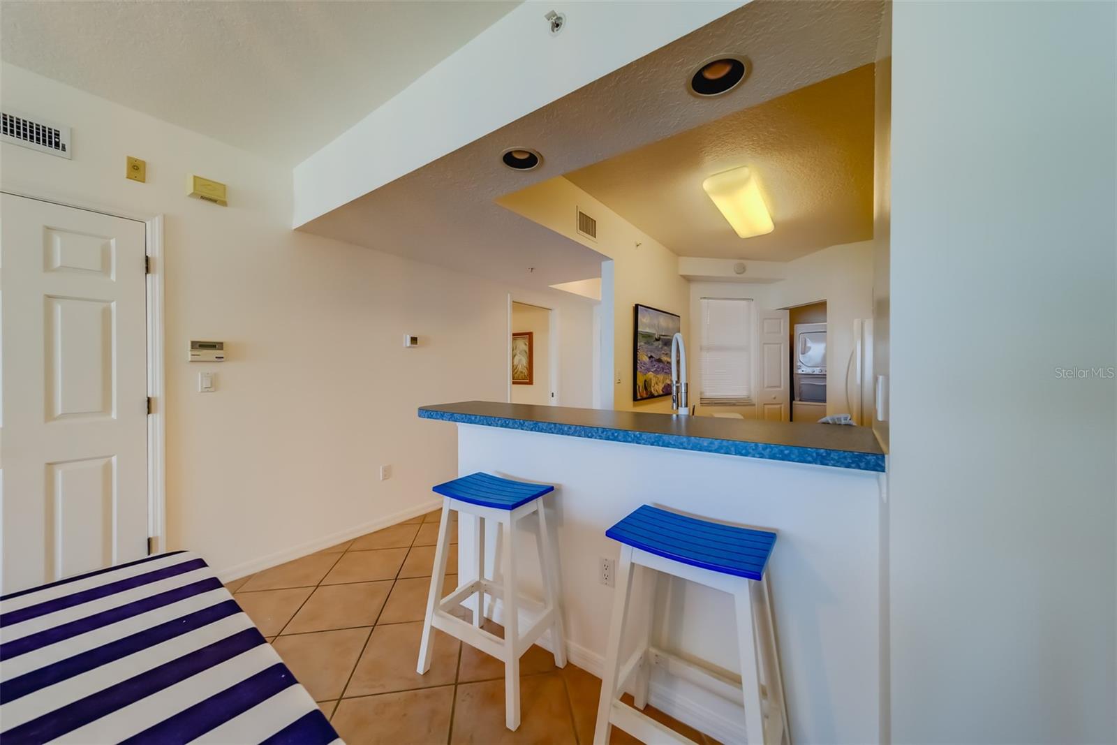 Image 14 of 67 For 16550 Gulf Boulevard 643