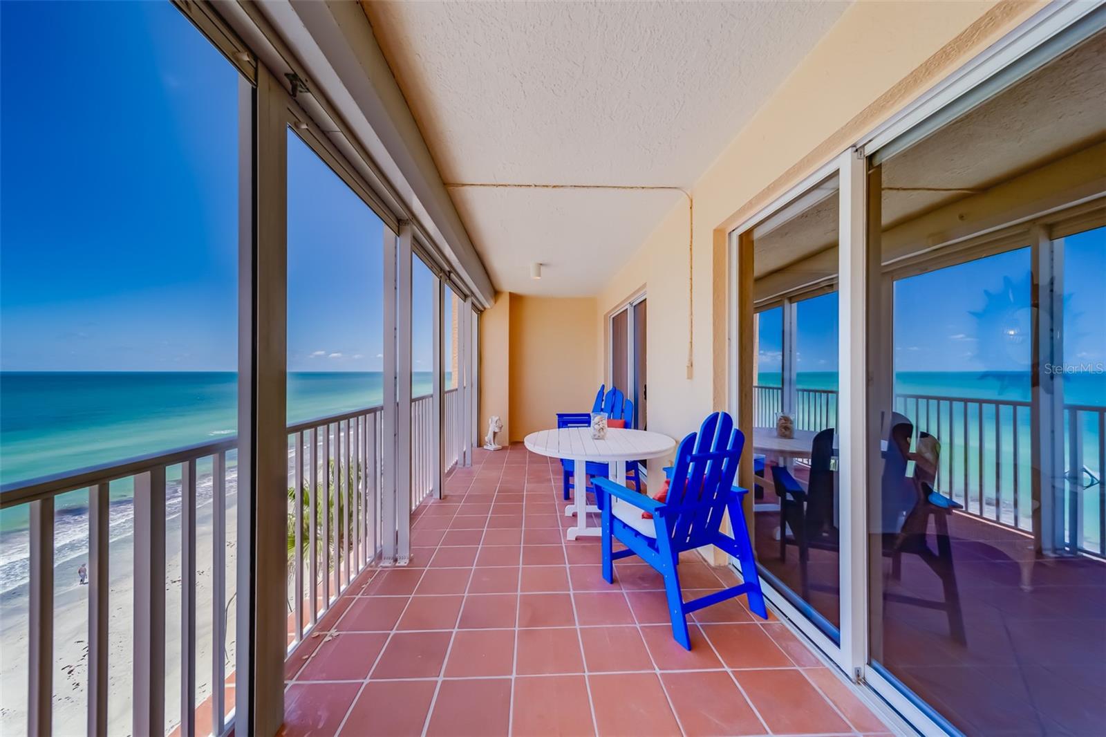 Image 31 of 67 For 16550 Gulf Boulevard 643