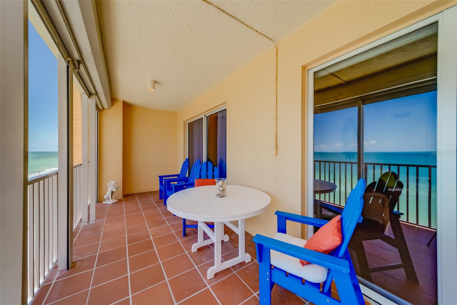 Image 38 of 67 For 16550 Gulf Boulevard 643