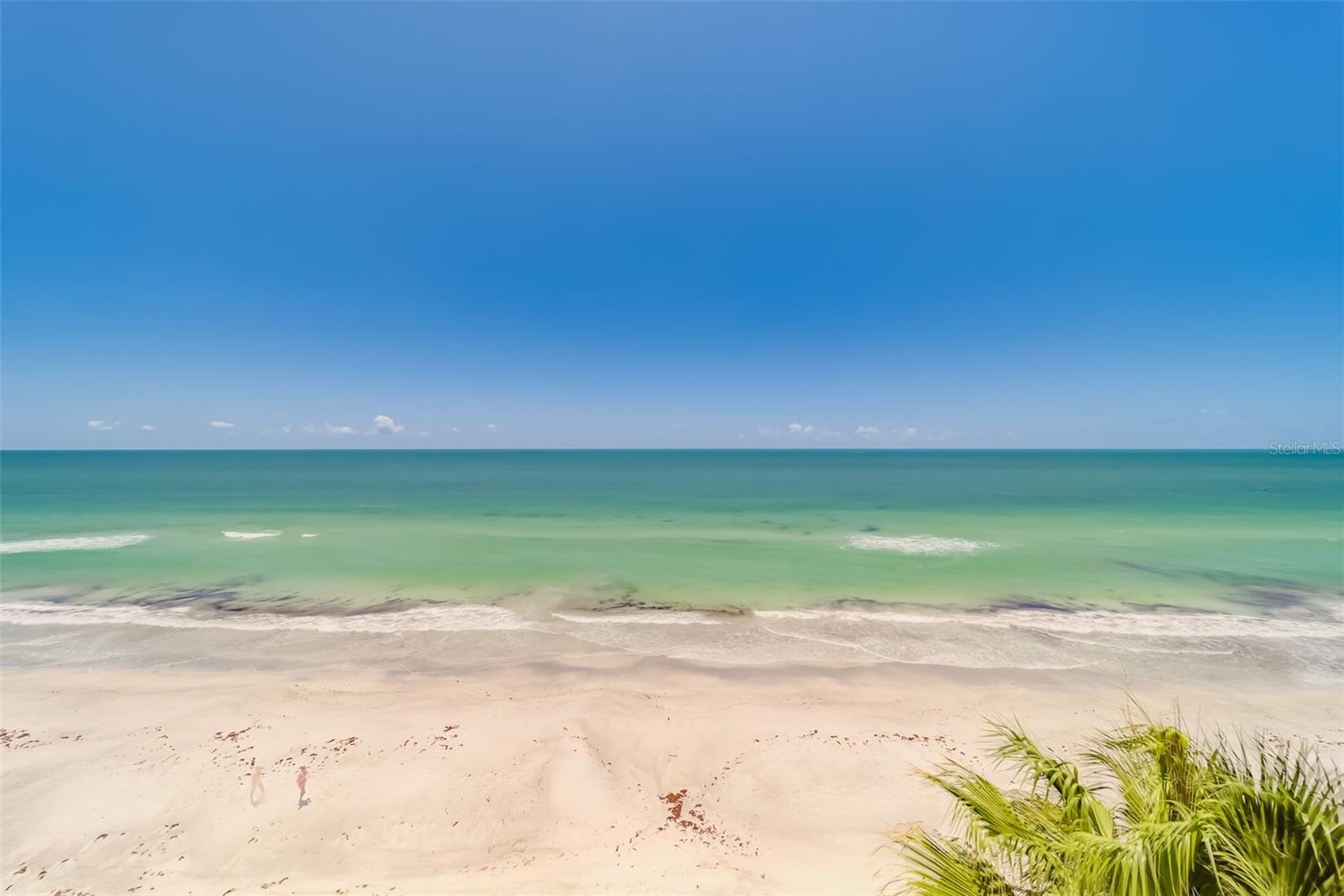 Image 40 of 67 For 16550 Gulf Boulevard 643