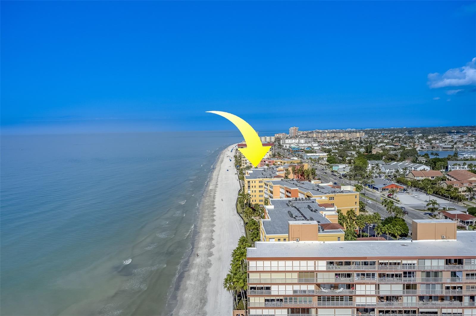 Image 59 of 67 For 16550 Gulf Boulevard 643