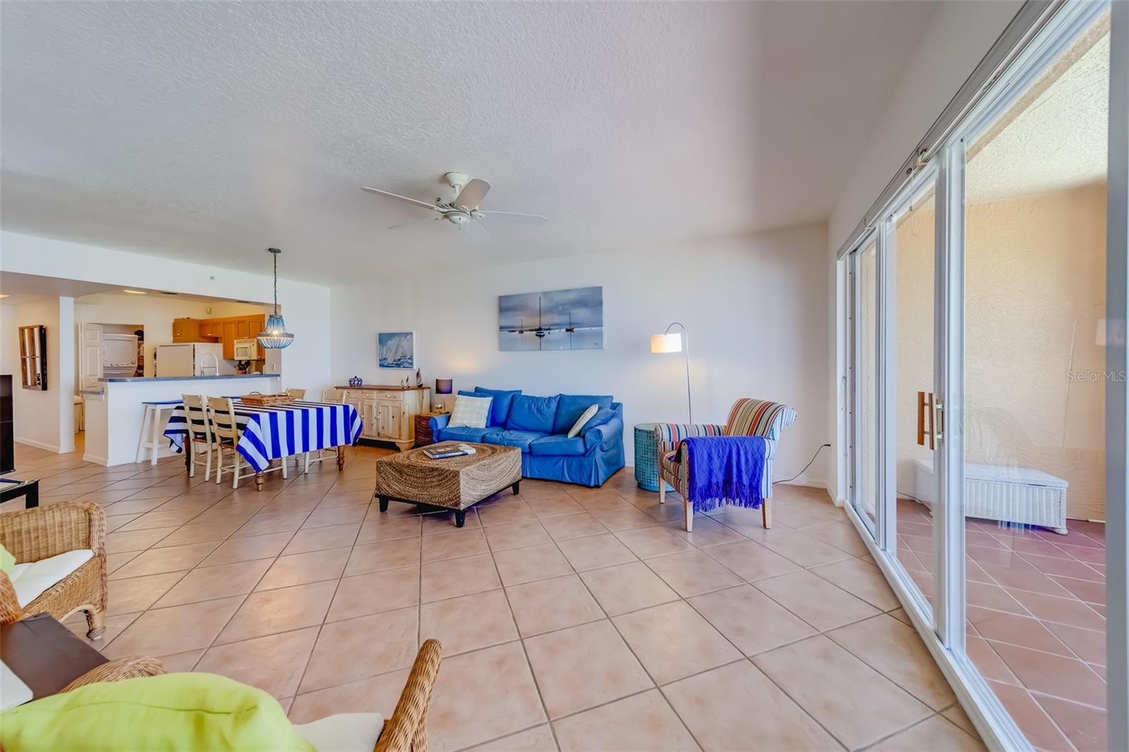 Image 8 of 67 For 16550 Gulf Boulevard 643