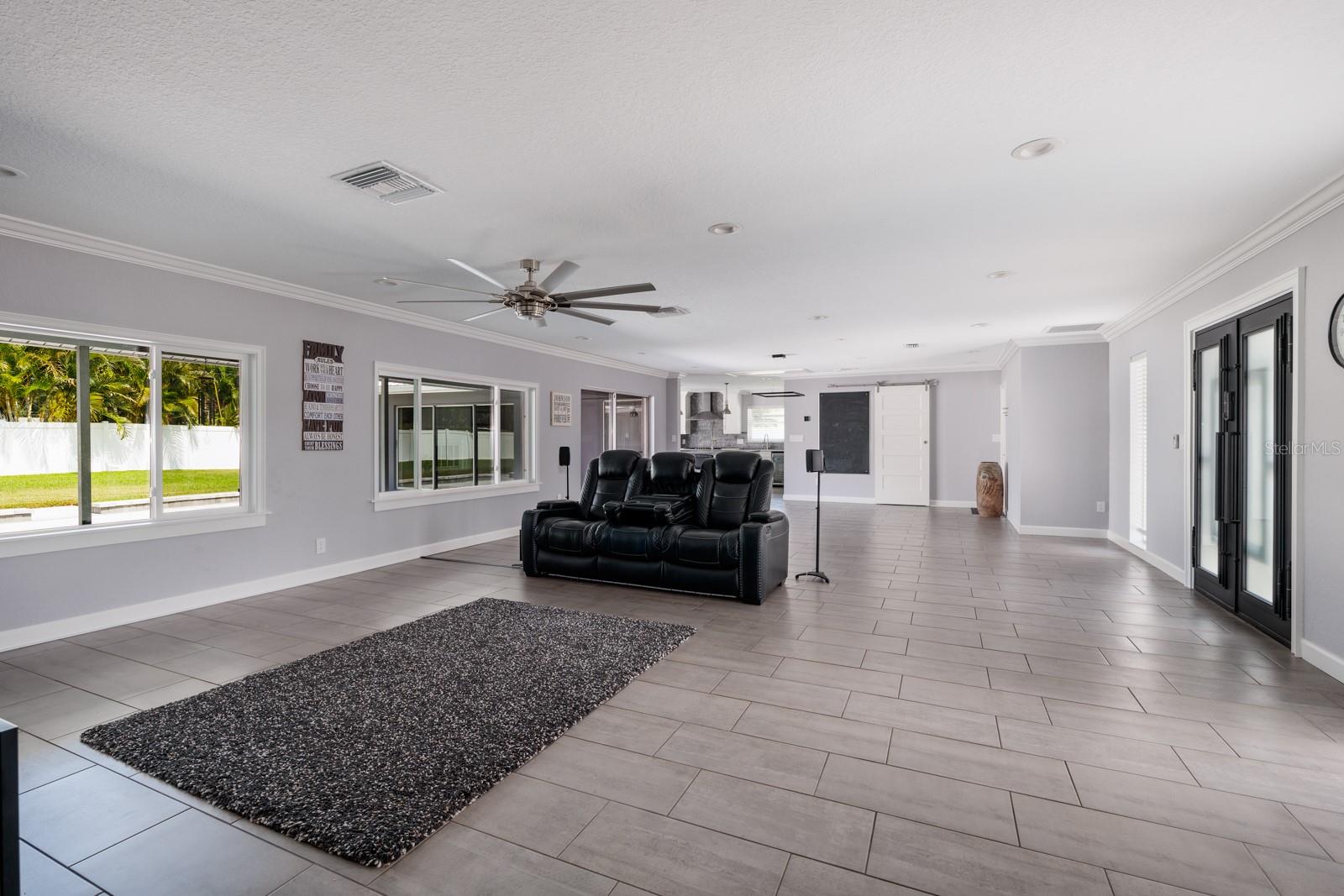 Image 15 of 61 For 3931 38th Way S