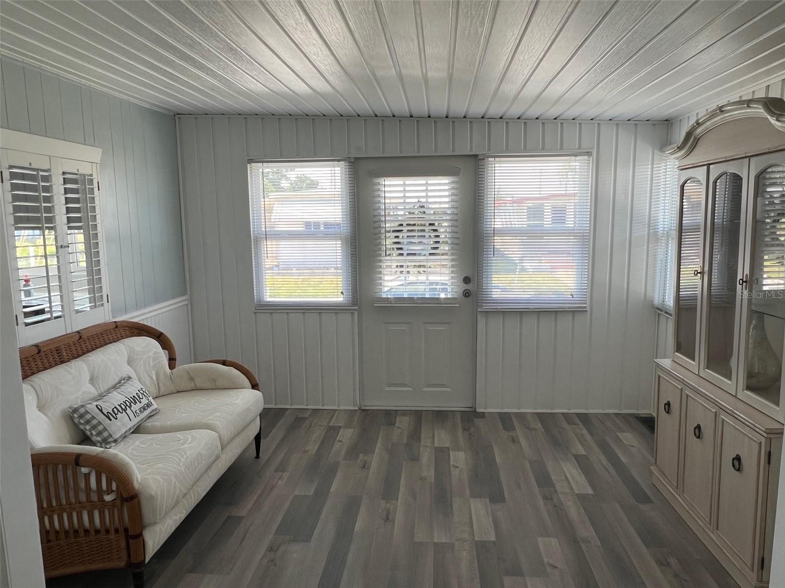 Image 23 of 43 For 13225 101st Street 335