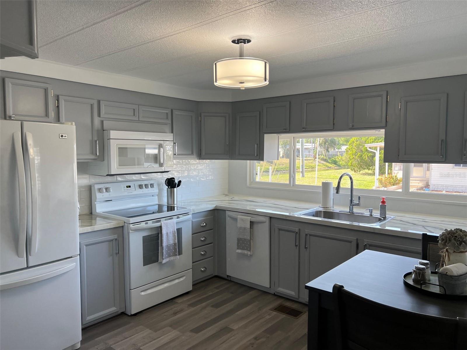 Image 9 of 43 For 13225 101st Street 335