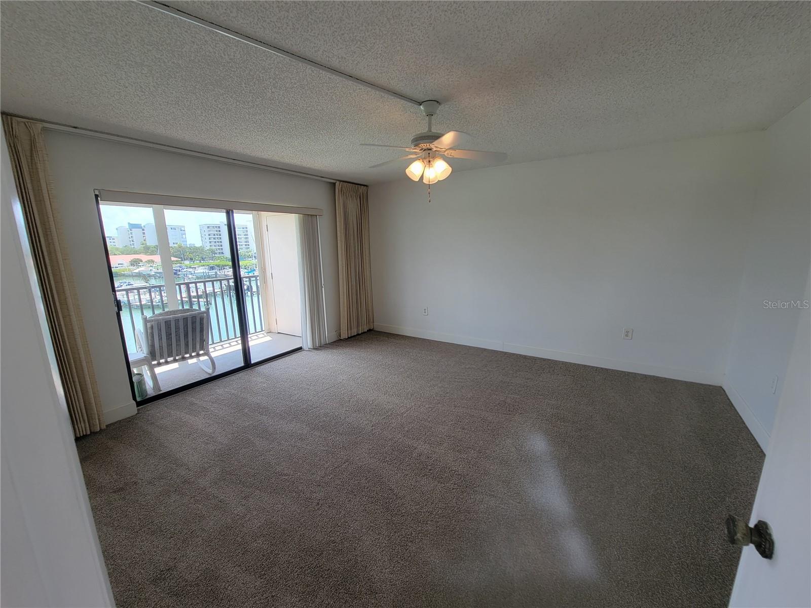 Image 18 of 34 For 7600 Sun Island Drive S 408