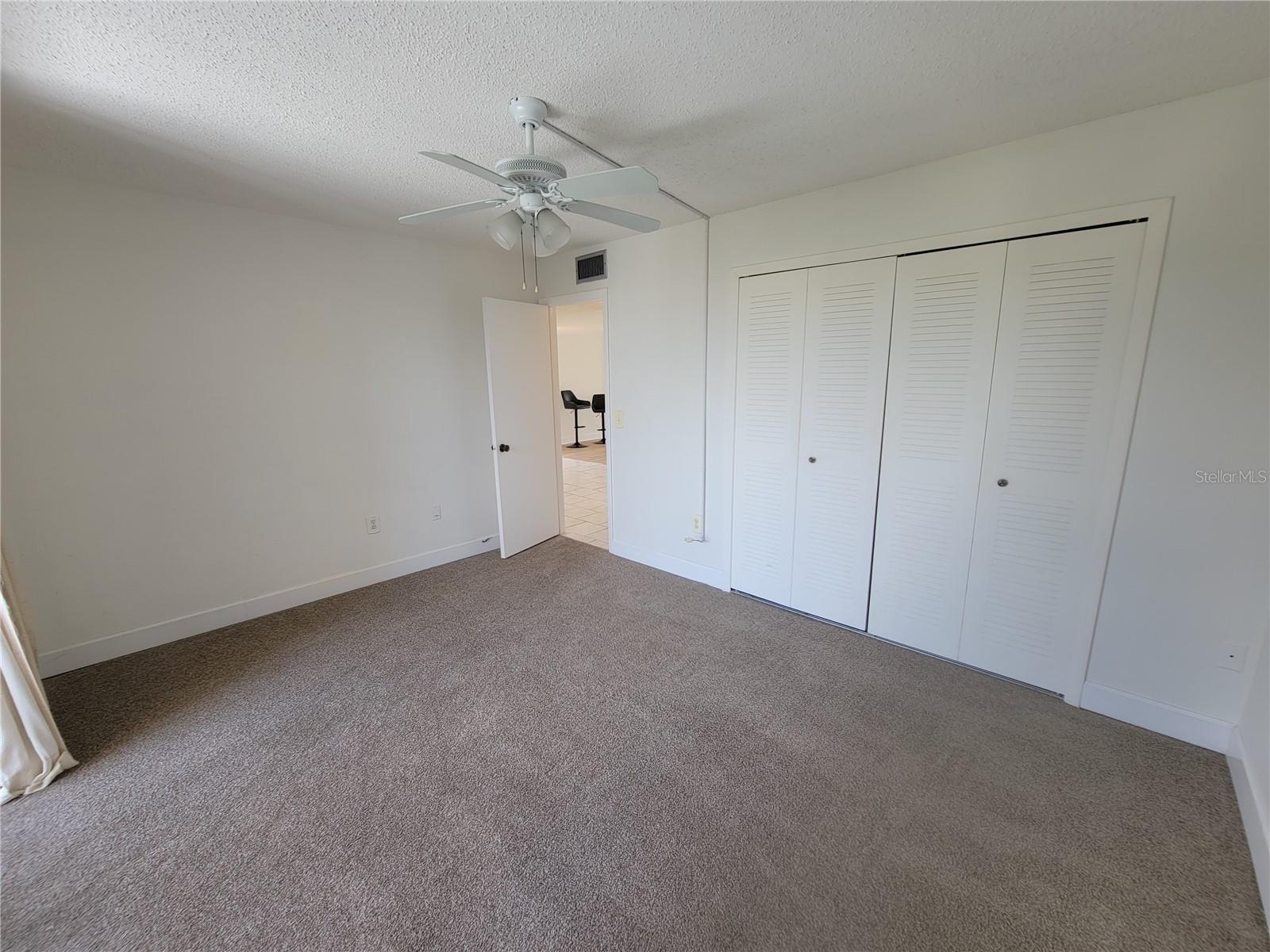 Image 24 of 34 For 7600 Sun Island Drive S 408