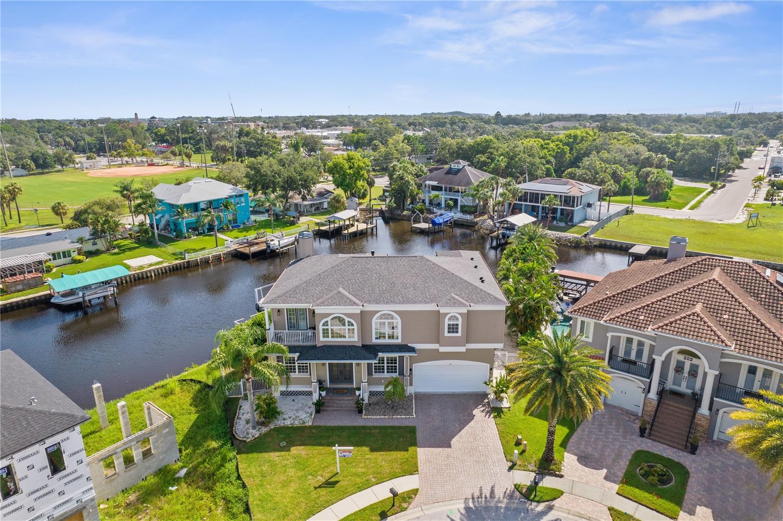 Details for 207 Manatee Lane, TARPON SPRINGS, FL 34689