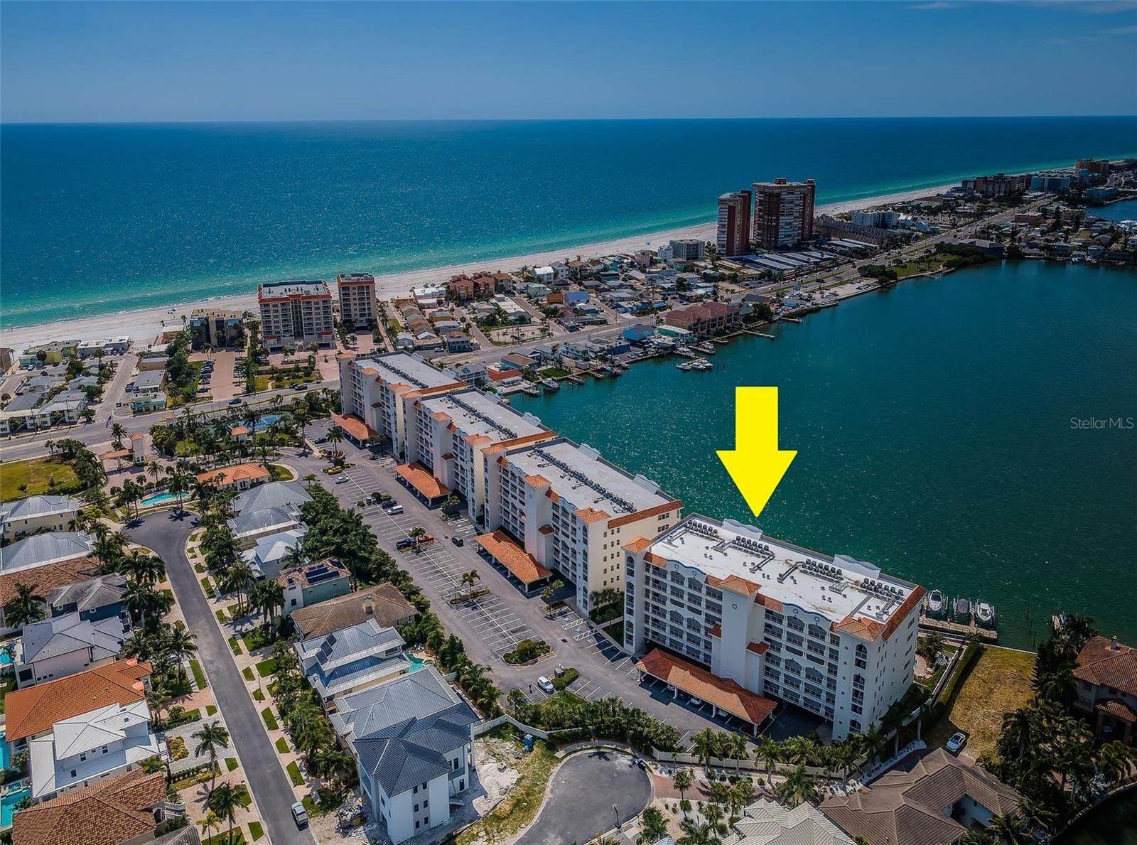 Image 3 of 92 For 17745 Gulf Boulevard 202