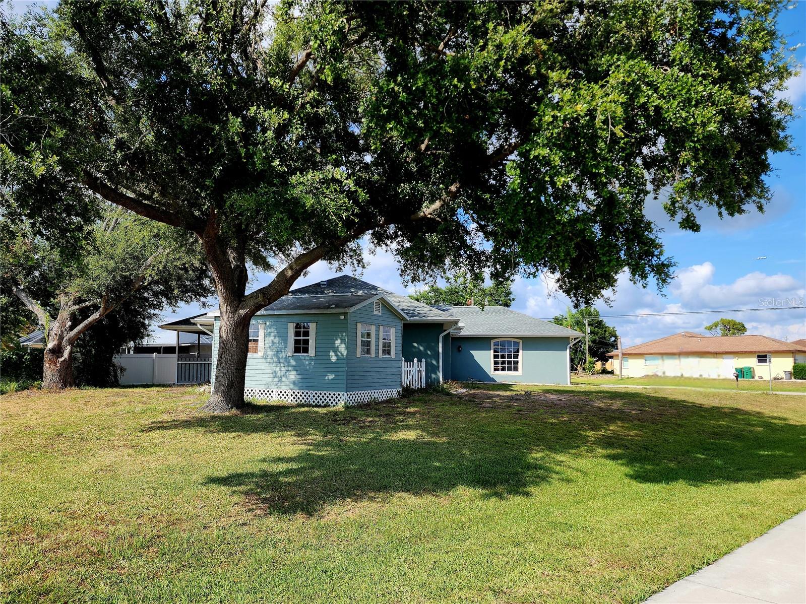 Image 3 of 27 For 7267 Teaberry Street