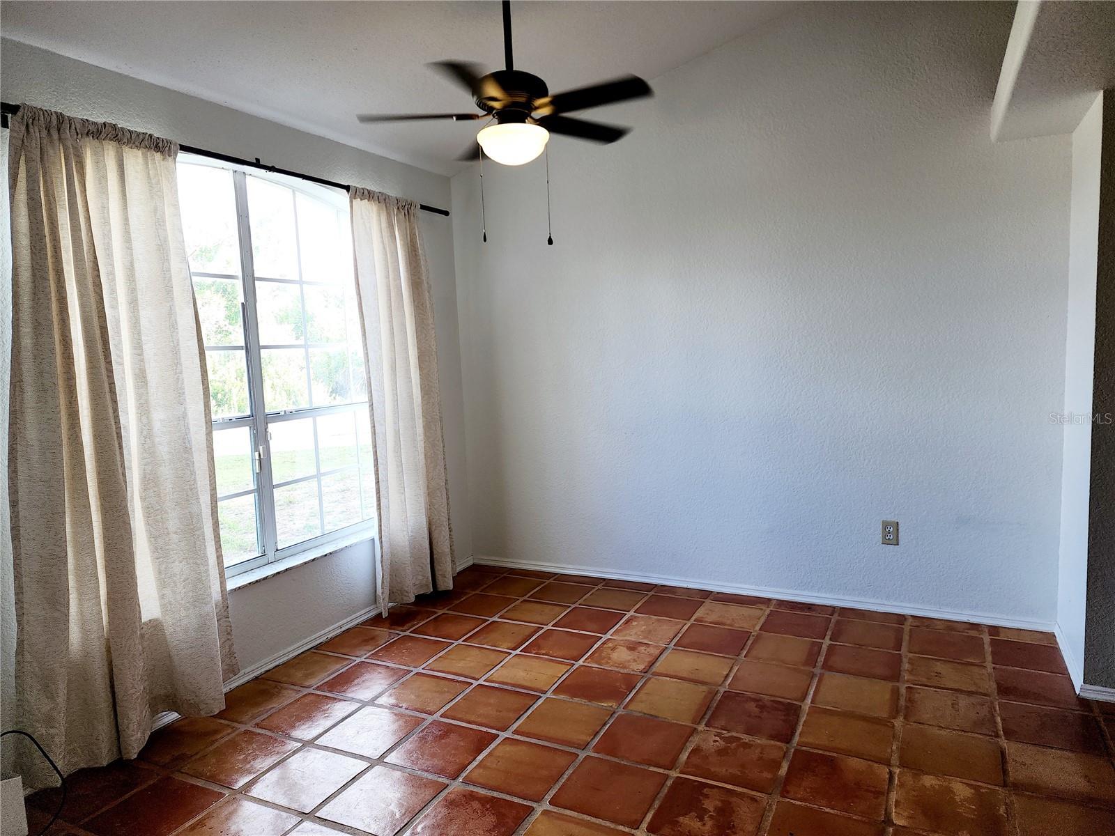 Image 5 of 27 For 7267 Teaberry Street
