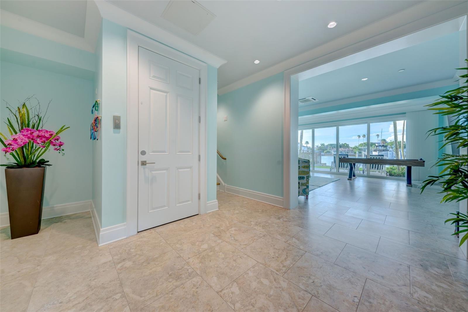 Listing photo id 8 for 176 Brightwater Drive 1